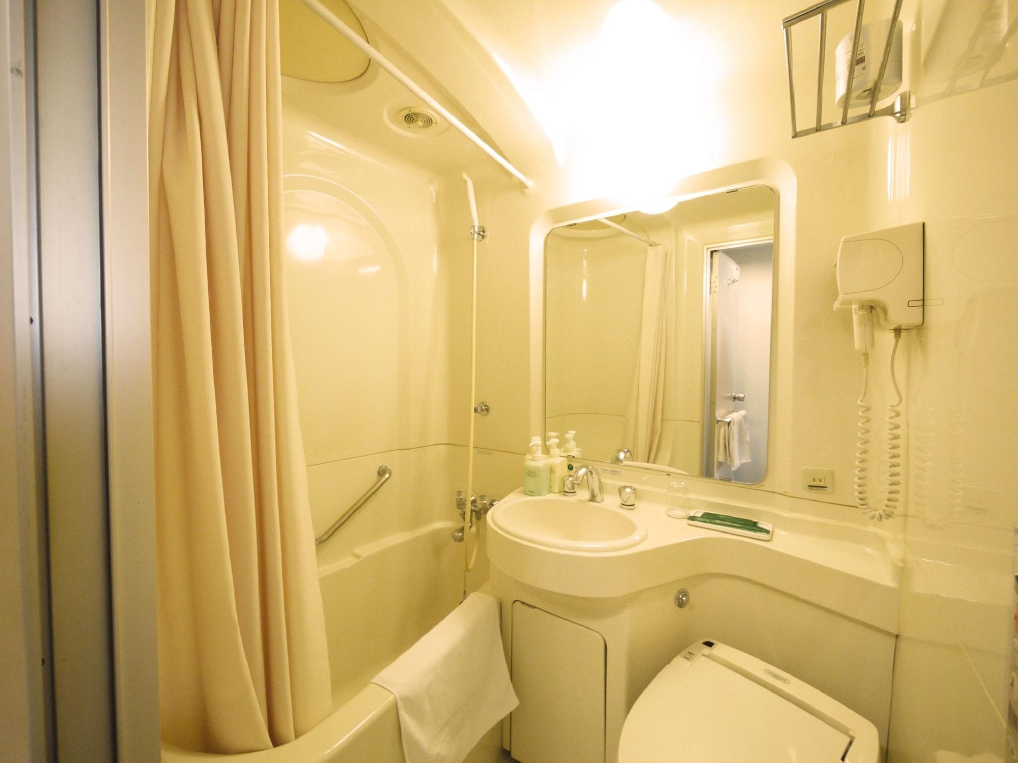 Hotel Route-Inn Oita Ekimae Экстерьер фото