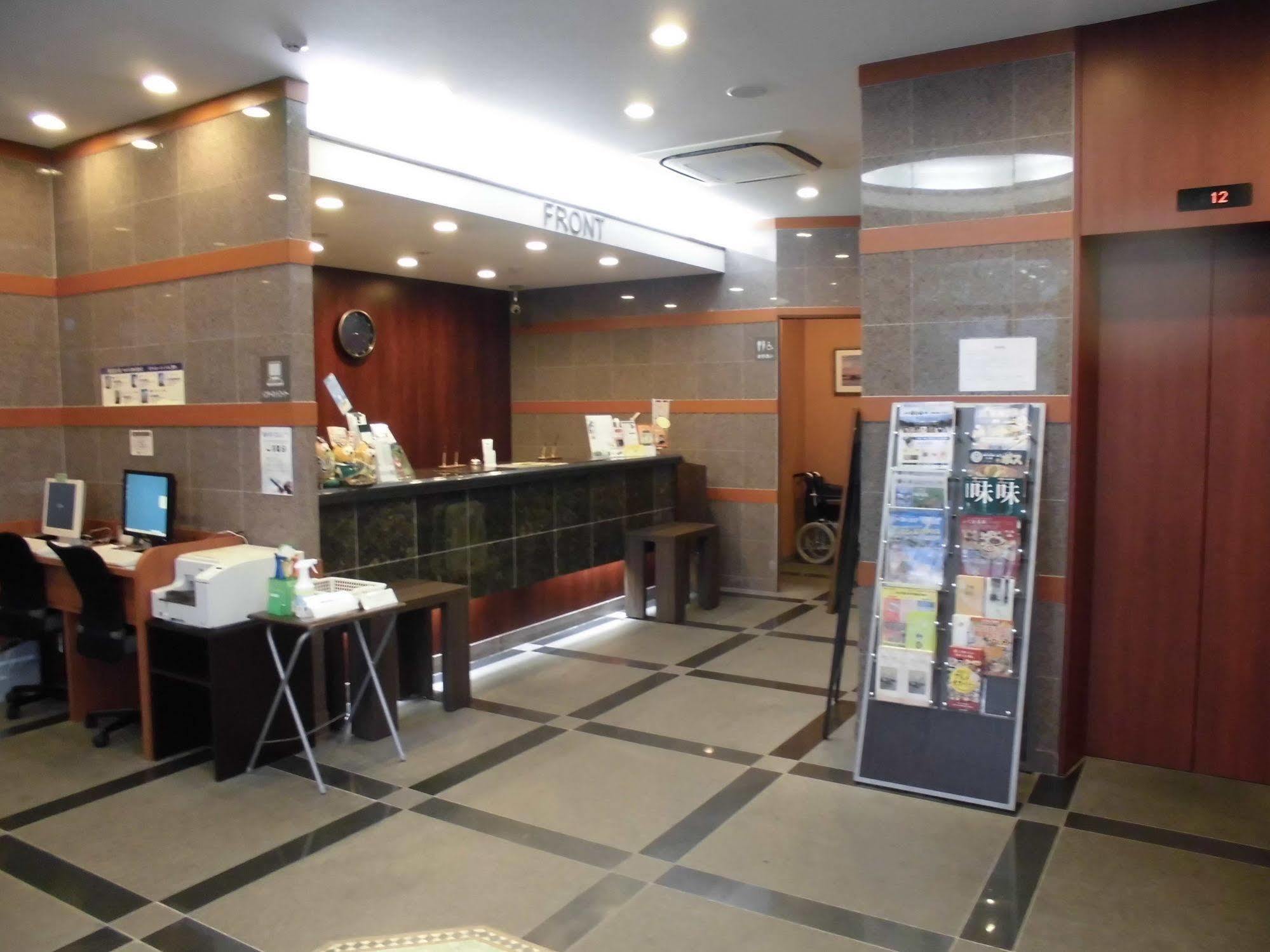 Hotel Route-Inn Oita Ekimae Экстерьер фото