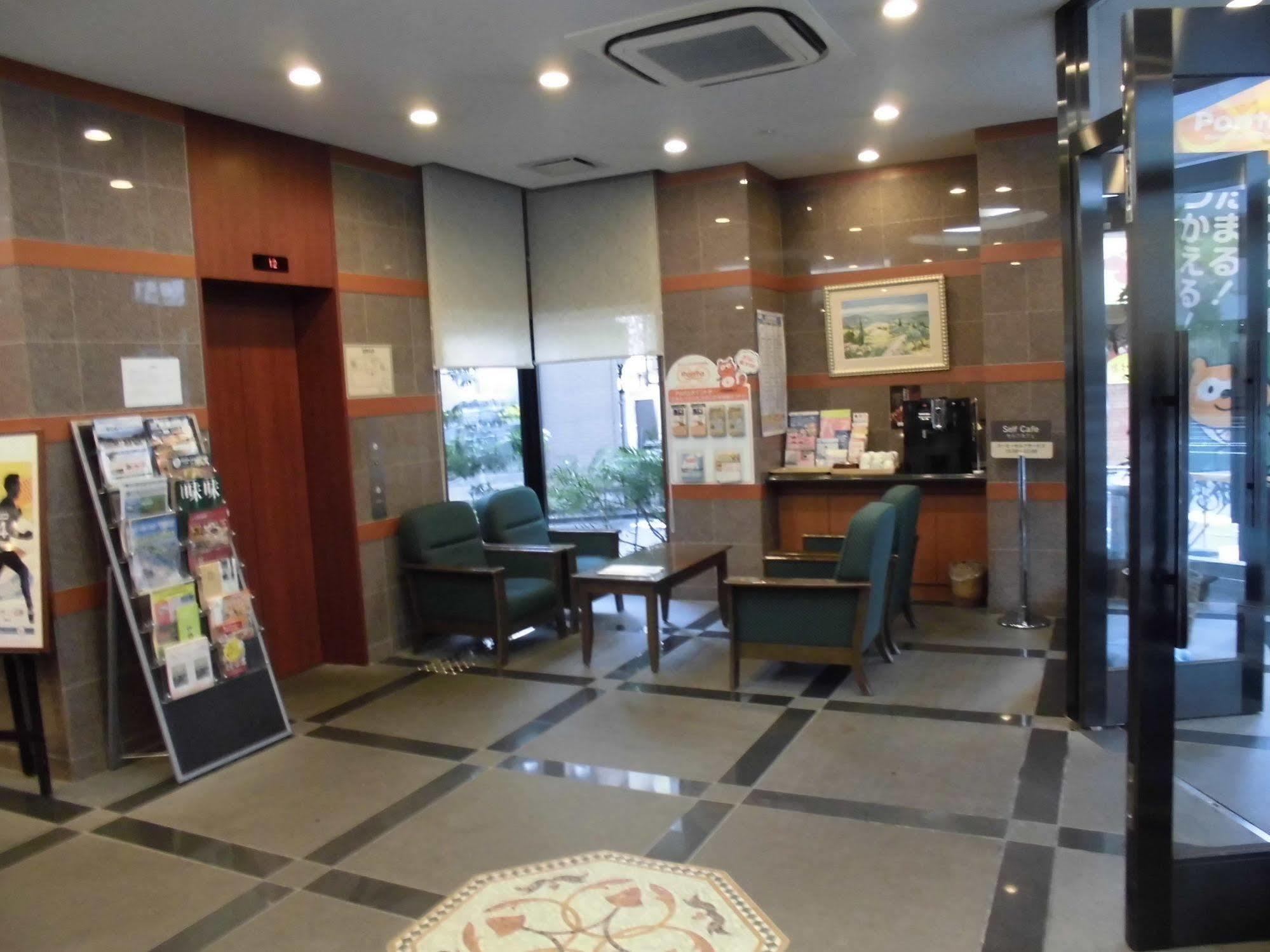 Hotel Route-Inn Oita Ekimae Экстерьер фото