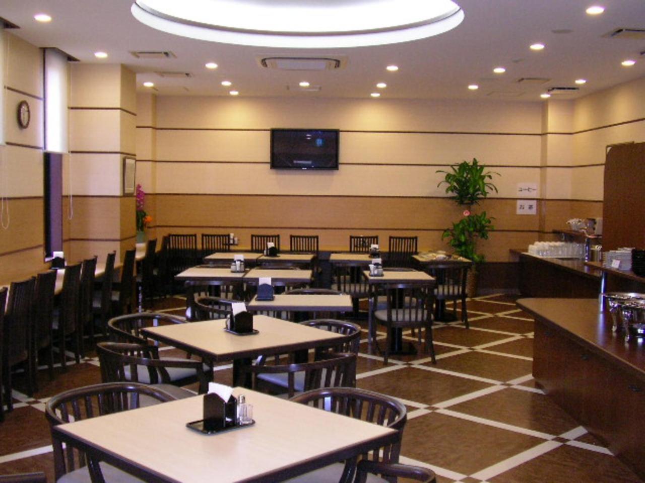 Hotel Route-Inn Oita Ekimae Экстерьер фото